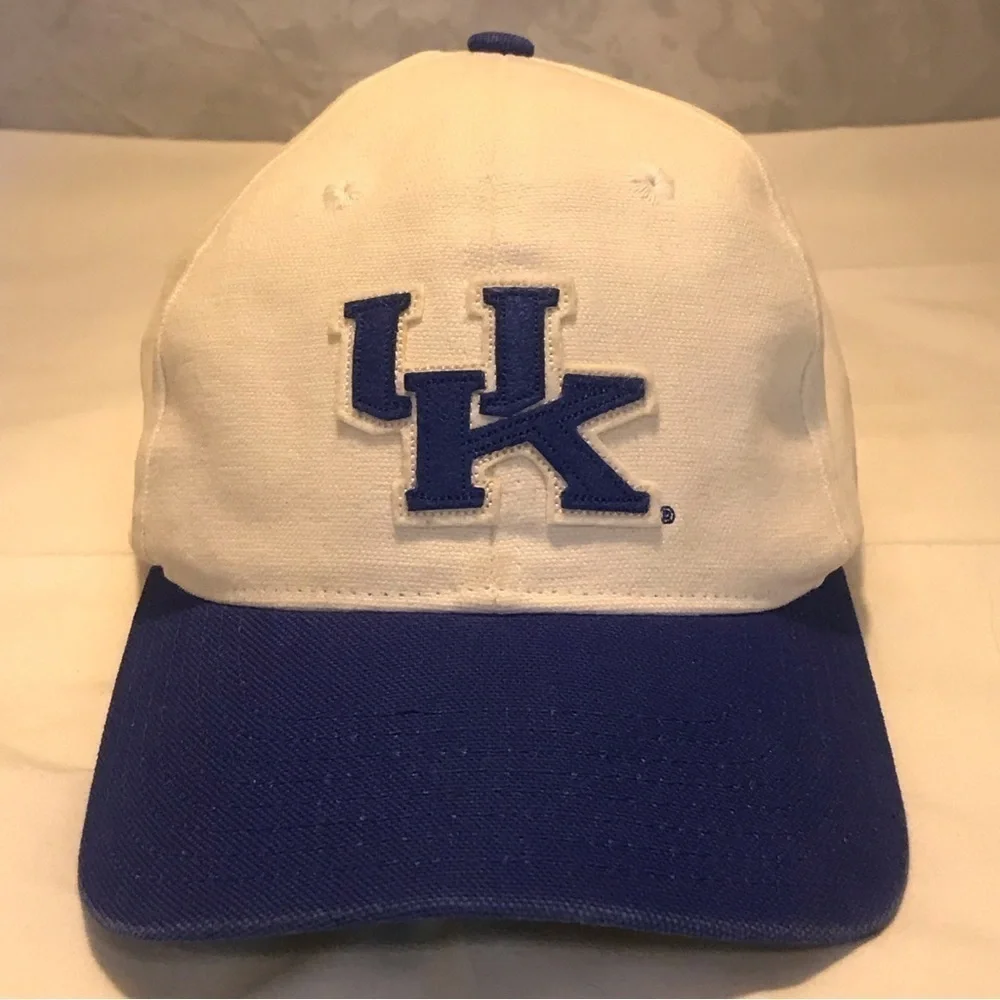 Nike University of Kentucky Adjustable Ball Cap